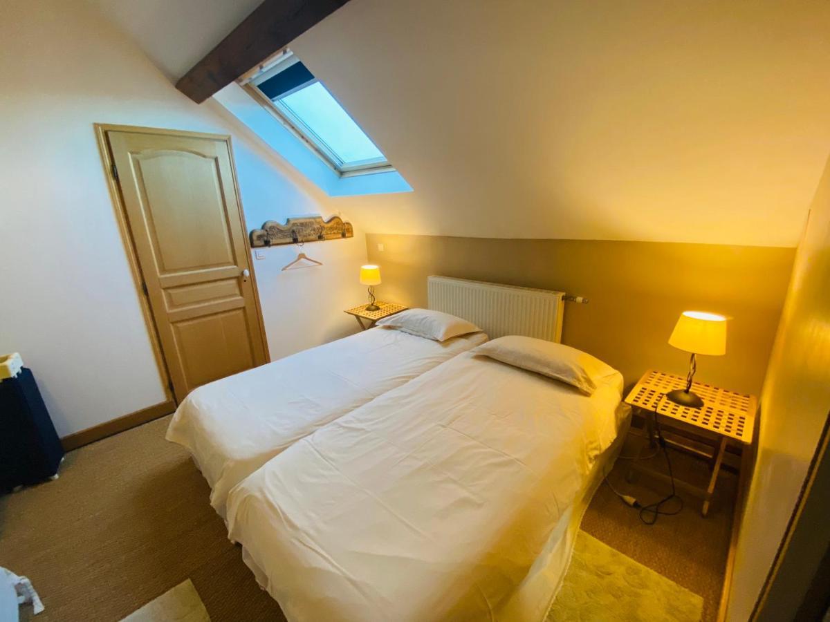 Ferme De Montecouvez Bed & Breakfast Crèvecoeur-sur-lʼEscaut Eksteriør bilde