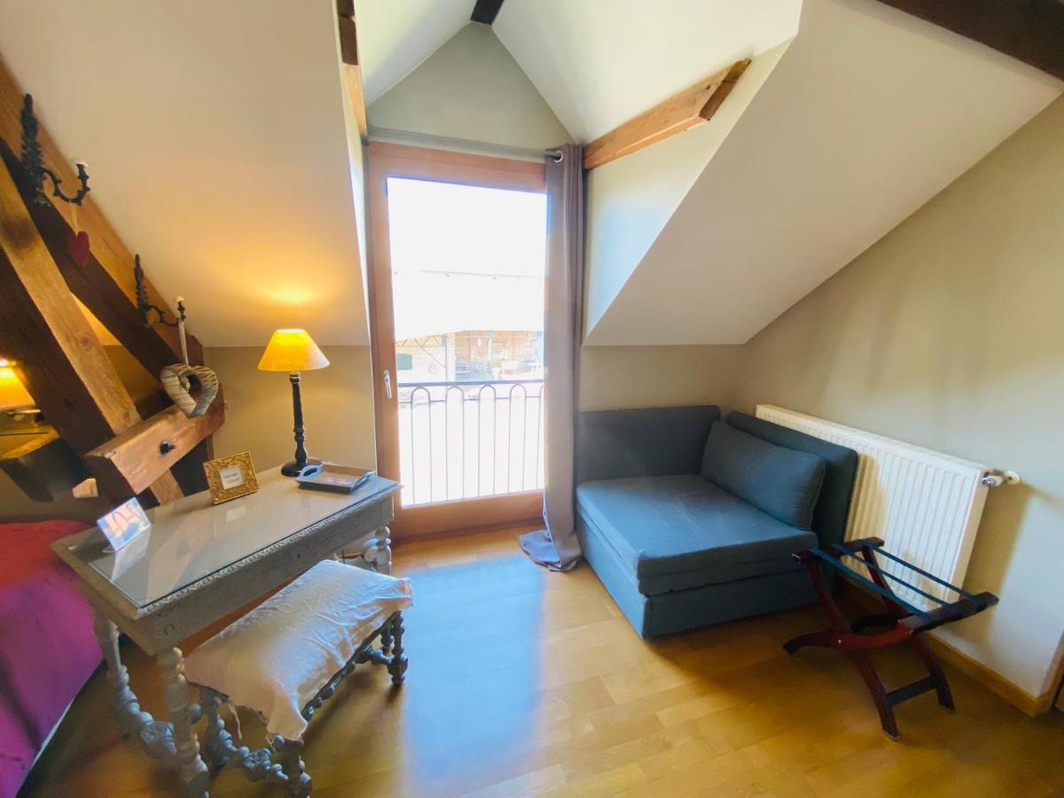 Ferme De Montecouvez Bed & Breakfast Crèvecoeur-sur-lʼEscaut Eksteriør bilde