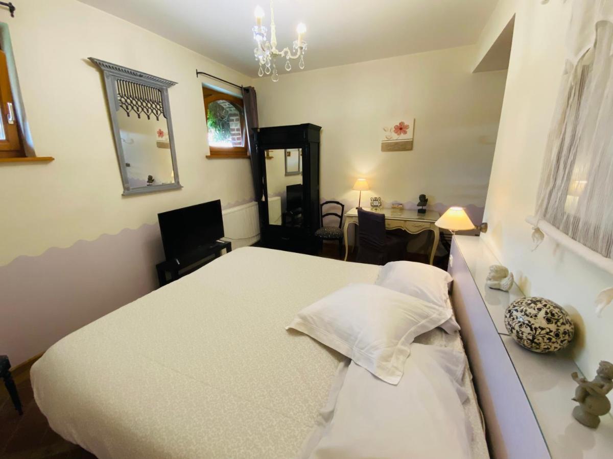 Ferme De Montecouvez Bed & Breakfast Crèvecoeur-sur-lʼEscaut Eksteriør bilde