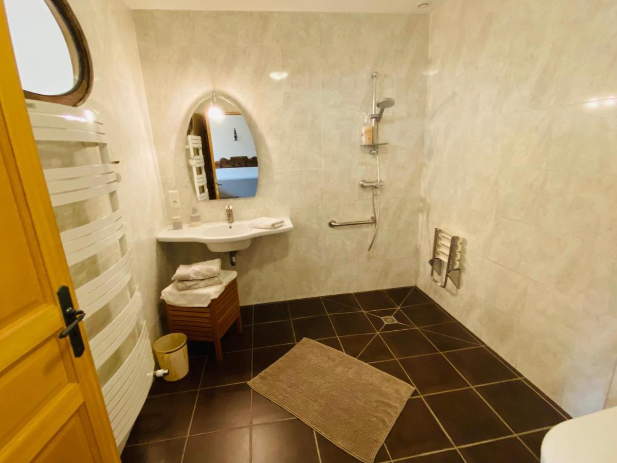 Ferme De Montecouvez Bed & Breakfast Crèvecoeur-sur-lʼEscaut Eksteriør bilde