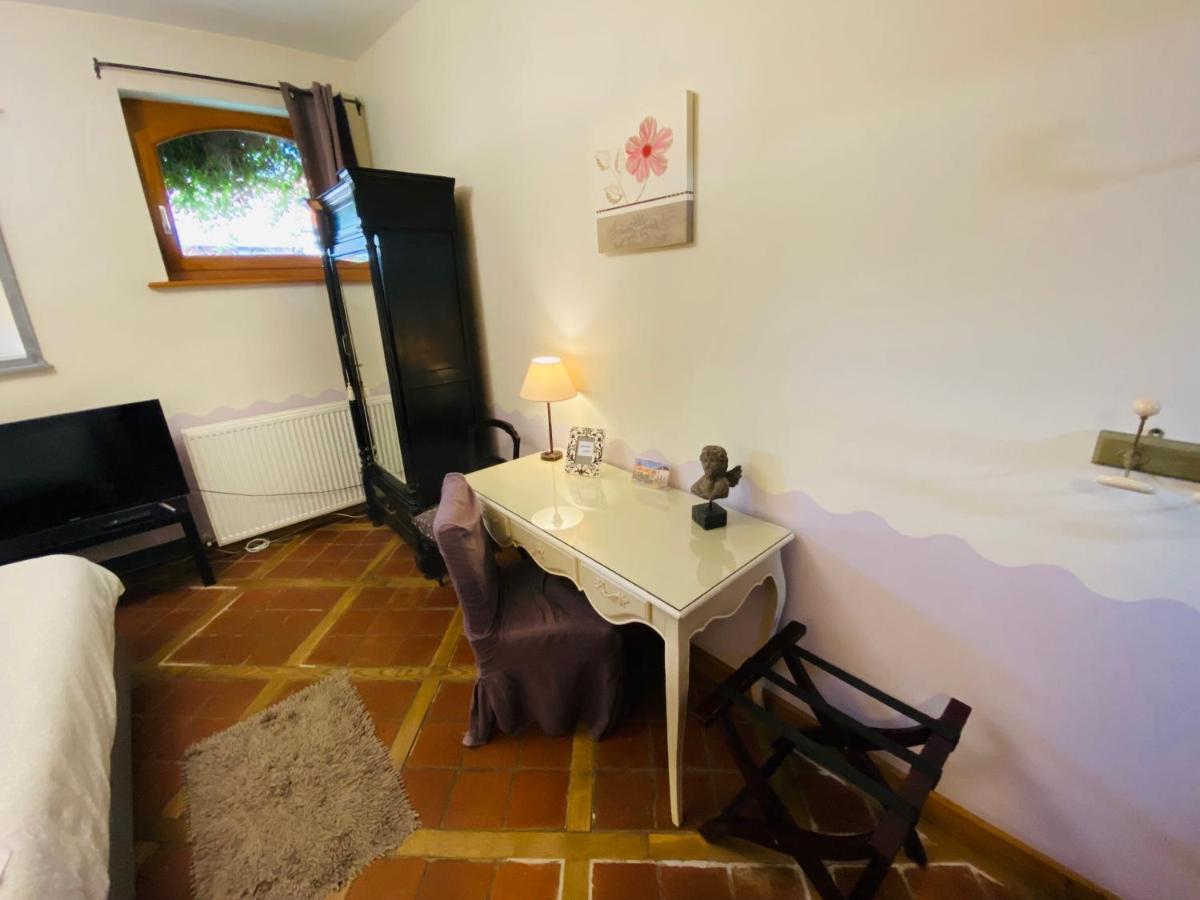 Ferme De Montecouvez Bed & Breakfast Crèvecoeur-sur-lʼEscaut Eksteriør bilde